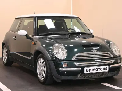 Usata Mini Cooper 116 CV (85 kW) 2002 Verde Utilitaria