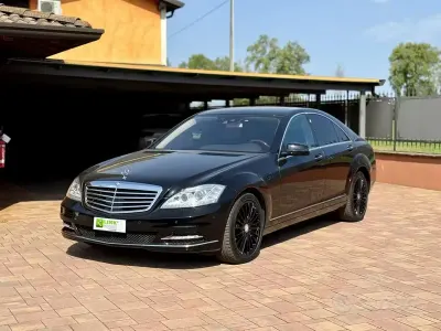 Usata Mercedes S350 258 CV (189 kW) 2011 Nero Berlina
