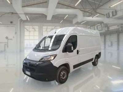 Usata Peugeot Boxer S 120 CV (88 kW) 2024 Bianco Furgone