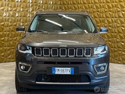 Usata Jeep Compass Limited 140 CV (102 kW) 2017 Grigio SUV