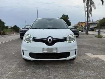 Gebraucht Renault Twingo Intens 65 PS (47 kW) 2020 Weiß Kleinwagen