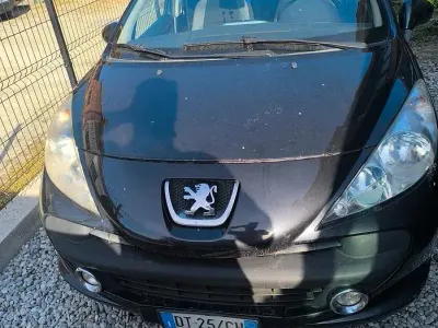 Usata Peugeot 207 90 CV (66 kW) 2009 Nero Station wagon