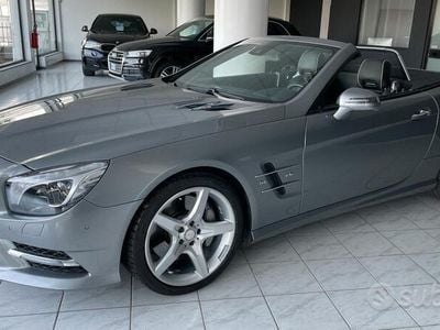 Usata Mercedes SL350 AMG 306 CV (225 kW) 2014 Blu/azzurro Cabrio