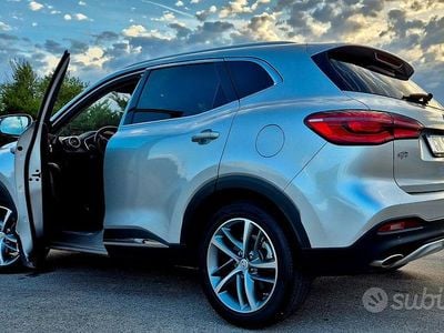 Usata MG HS Luxury 162 CV (119 kW) 2023 Grigio SUV