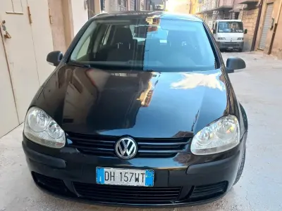 Usata VW Golf V 105 CV (77 kW) 2007 Nero Berlina