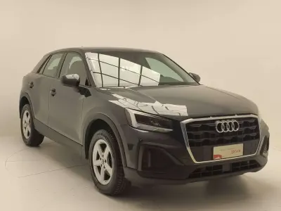 Usata Audi Q2 Business 116 CV (85 kW) 2023 Grigio manhattan SUV