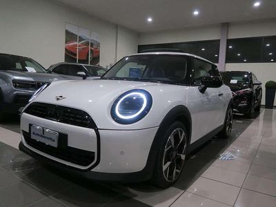 Nanuq white Usata 2024 Mini Cooper Classic Utilitaria | 28.400 € (Cara)