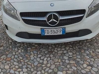 Usata Mercedes A180 122 CV (89 kW) 2016 Berlina