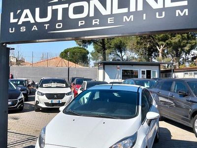 Usata Ford Fiesta Titanium 95 CV (69 kW) 2015 Bianco Berlina