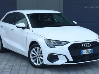 Usata Audi A3 e-tron Premium 110 CV (80 kW) 2021 Bianco pastello Utilitaria
