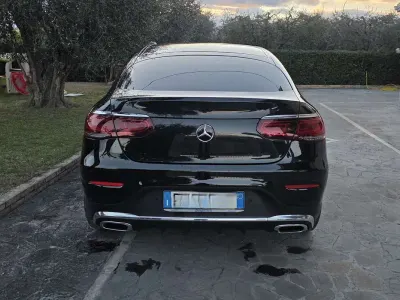 Usata Mercedes GLC200 Premium 163 CV (119 kW) 2019 Nero SUV