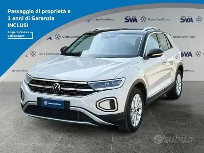 Używany VW T-Roc Style 150 KM (110 kW) 2023 Szary SUV