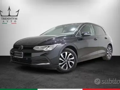 Usata VW Golf VIII Life 150 CV (110 kW) 2022 Nero Berlina