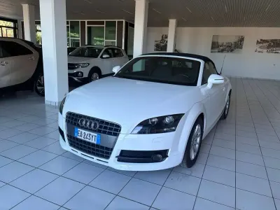 Usata Audi TT Roadster Advanced 160 CV (117 kW) 2010 Bianco Cabrio