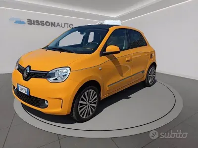 Usata Renault Twingo Intens 65 CV (47 kW) 2019 Giallo Utilitaria