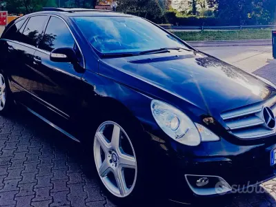 Usata Mercedes R320 224 CV (164 kW) 2006 Station wagon