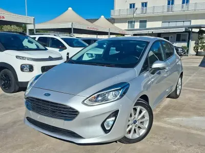 Occasion Ford Fiesta Titanium 100 ch (73 kW) 2018 Argent Citadine