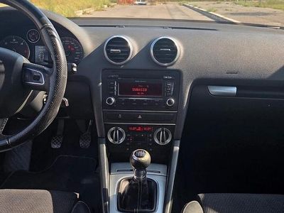 Usata Audi A3 Attraction 105 CV (77 kW) 2012 Nero Berlina