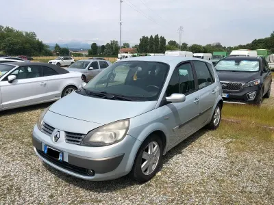 Usata Renault Scénic 120 CV (88 kW) 2004 Grigio Monovolume