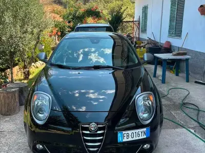 Usata Alfa Romeo MiTo 85 CV (62 kW) 2015 Nero Utilitaria