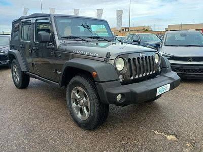 Używany Jeep Wrangler Unlimited Rubicon 200 KM (147 kW) 2016 Szary SUV