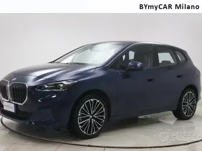 Usata BMW 223 Active Tourer Efficient Dynamics 204 CV (150 kW) 2023 Blu Monovolume
