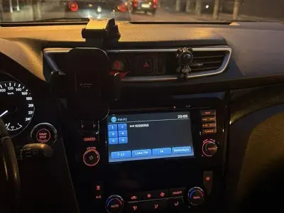 Usata Nissan Qashqai Tekna 131 CV (96 kW) 2015 Bianco SUV