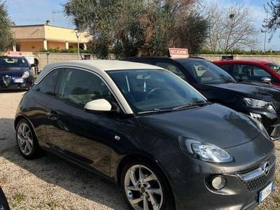 Opel Adam