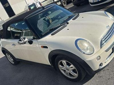 Beige Usata 2006 Mini One Cabriolet Cabrio | 3800 € (Buon prezzo)