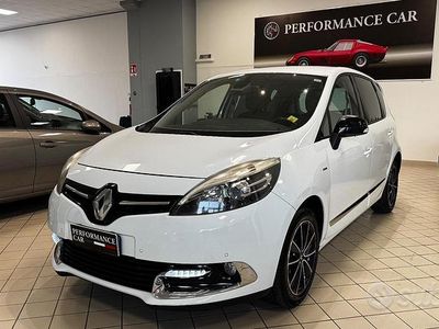 Usata Renault Scénic III XMOD 110 CV (80 kW) 2013 Bianco Monovolume