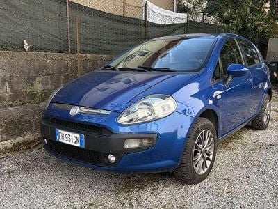 Usata Fiat Punto Active 60 CV (44 kW) 2011 Utilitaria