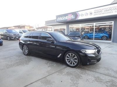 Usata BMW 530 Luxury Line 286 CV (210 kW) 2021 Nero Station wagon