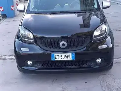 Usata Smart ForFour 71 CV (52 kW) 2015 Utilitaria
