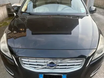 Usata Volvo S60 2012 Nero Berlina