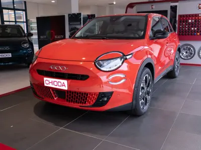 Usata Fiat 600 La Prima 110 CV (80 kW) 2024 Nero SUV
