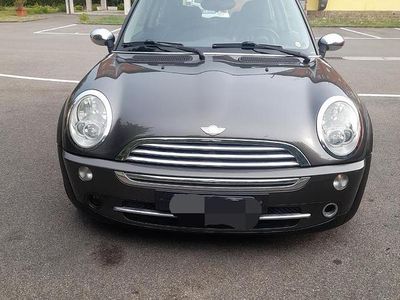 Usata Mini Cooper 116 CV (85 kW) 2006 Grigio Utilitaria