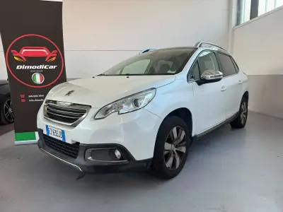 Usata Peugeot 2008 Allure 120 CV (88 kW) 2015 Other SUV