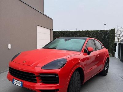 Usata Porsche Cayenne Coupe 340 CV (250 kW) 2021 Rosso Coupé