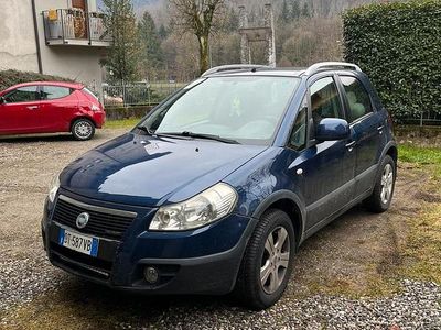 Usata Fiat Sedici 120 CV (88 kW) 2008 Blu SUV