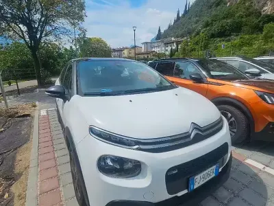 Usata Citroën C3 Shine 82 CV (60 kW) 2017 Bianco Berlina