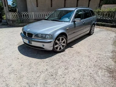 Usata BMW 320 150 CV (110 kW) 2004 Grigio Station wagon