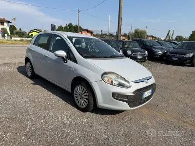 Usata Fiat Punto Evo Dynamic 69 CV (50 kW) 2010 Grigio Utilitaria