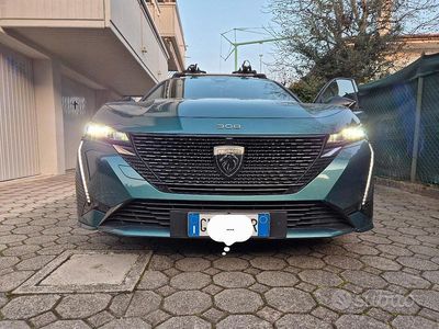 Usata Peugeot 308 SW 131 CV (96 kW) 2023 Station wagon