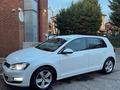 Usata VW Golf VII 110 CV (80 kW) 2014 Bianco Berlina