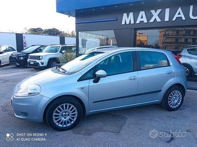 usata Fiat Grande Punto 1.3 MJT 75 CV leggere!