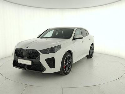 Begagnad BMW X2 M Sport 163 HK (119 kW) 2025 Vit SUV