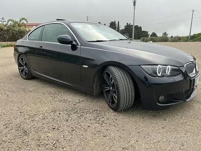 Usata BMW 320 177 CV (130 kW) 2009 Blu Coupé