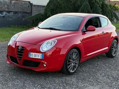 Usata Alfa Romeo MiTo Distinctive 120 CV (88 kW) 2009 Rosso Utilitaria