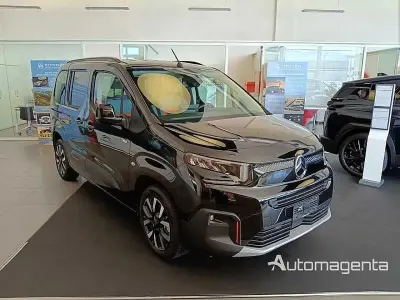 Nuova Citroën e-Berlingo XTR 100 CV (73 kW) 2026 Nero Berlina