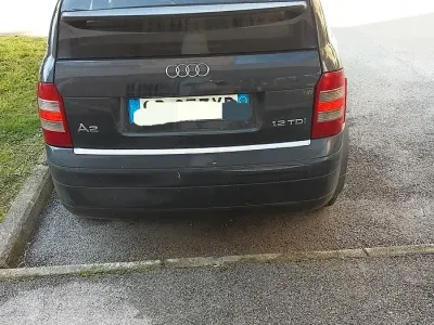Usata Audi A2 61 CV (44 kW) 2003 Nero Utilitaria